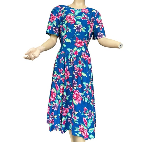 Vintage Liz Claiborne Hawaiian Print Floral Dress - Picture 2 of 9
